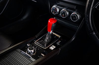 2017 Mazda 3 2.0 C