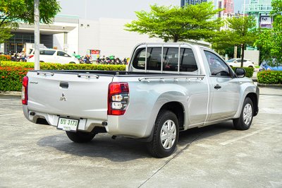 2022 Mitsubishi Triton 2.5 GL Single Cab