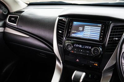 2017 Mitsubishi PAJERO SPORT 2.4 GT Premium 4WD