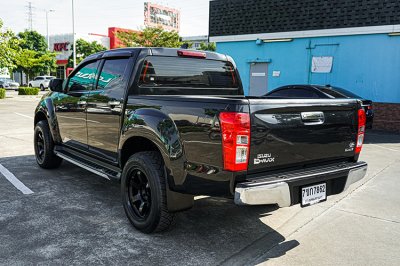 2019 Isuzu D-Max 1.9 Hi-Lander Stealth Z-Prestige Double Cab
