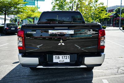 2021 Mitsubishi TRITON 2.4 Double Cab GLS Plus