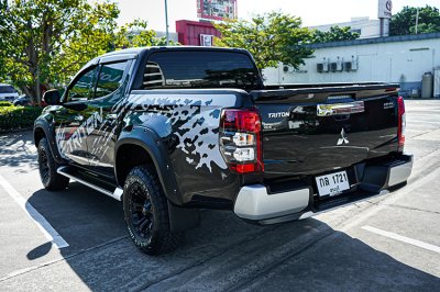 2021 Mitsubishi TRITON 2.4 Double Cab GLS Plus