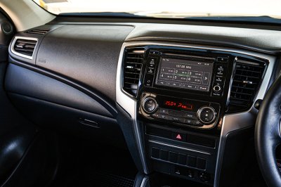 2021 Mitsubishi TRITON 2.4 Double Cab GLS Plus