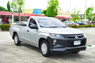 2022 Mitsubishi Triton 2.5 GL Single Cab