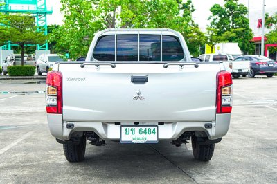 2022 Mitsubishi Triton 2.5 GL Single Cab