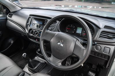 2022 Mitsubishi Triton 2.5 GL Single Cab