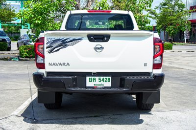 2023 NISSAN NAVARA 2.3 E MT KING CAB CALIBRE