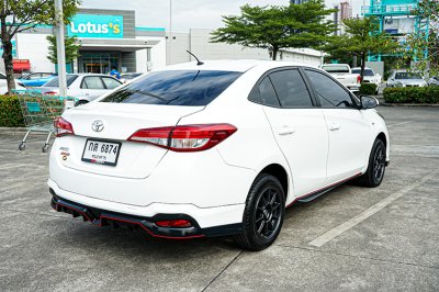 2022 TOYOTA YARIS ATIV 1.2 ENTRY