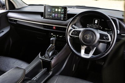 2023 Toyota Yaris Ativ 1.2  Smart Sedan