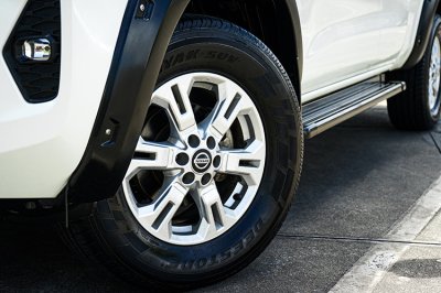 2022 Nissan Navara 2.3 E Calibre King Cab