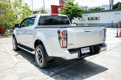 2020 ISUZU D-MAX  HI-LANDER CAB-4 1.9 Ddi Z