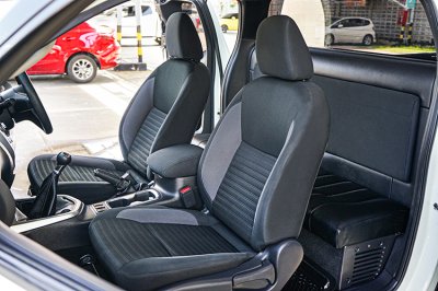 2022 Nissan Navara 2.3 E Calibre King Cab