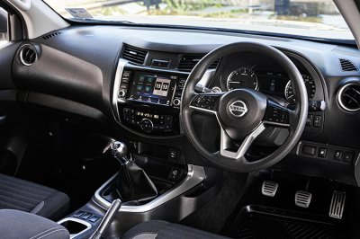 2022 Nissan Navara 2.3 E Calibre King Cab