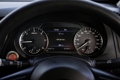 2022 Nissan Navara 2.3 E Calibre King Cab