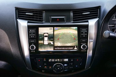 2022 Nissan Navara 2.3 E Calibre King Cab