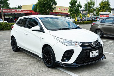 2022 Toyota YARIS 1.2 Entry