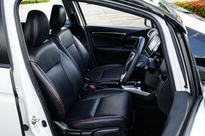 2019 Honda Jazz 1.5  V+ Hatchback