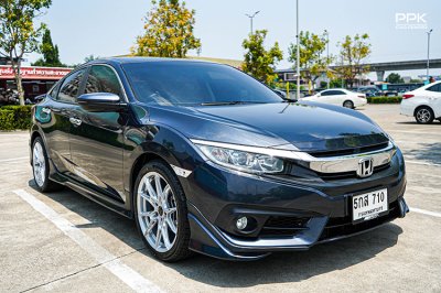 2017 Honda CIVIC 1.8 FC  EL Sedan