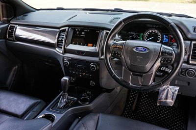 2018 Ford EVEREST 2.2 Titanium+ SUV