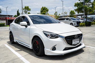 2018 Mazda 2 1.3  High Connect Sedan