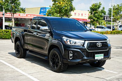 2018 Toyota HILUX REVO 2.4 Smart Cab E Plus Prerunner Pickup