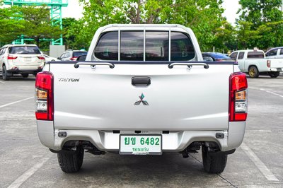 2022 Mitsubishi Triton 2.5 GL Single Cab