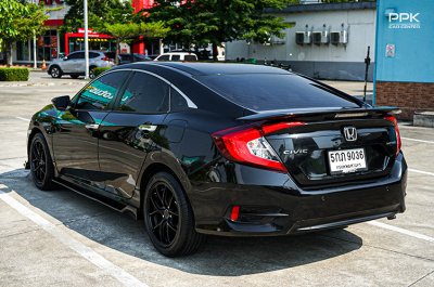 2016 Honda CIVIC 1.8 FC EL Sedan