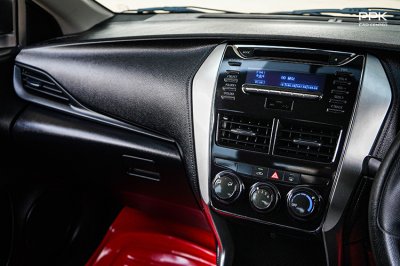 2017 Toyota Yaris Ativ 1.2  J Sedan