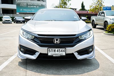 2016 Honda CIVIC 1.8 FC  EL Sedan