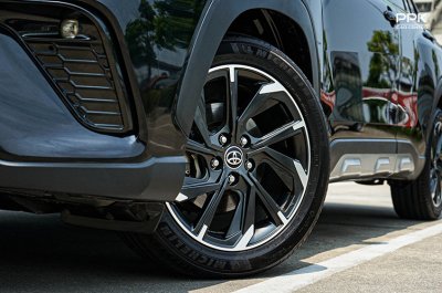 2022 Toyota Corolla Cross 1.8 Hybrid Premium Safety GR Sport SUV