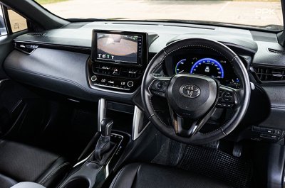 2022 Toyota Corolla Cross 1.8 Hybrid Premium Safety GR Sport SUV