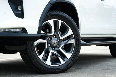 2022 Toyota FORTUNER 2.8 Legender SUV