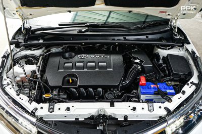 2014 Toyota Corolla Altis 1.8 Esport Sedan