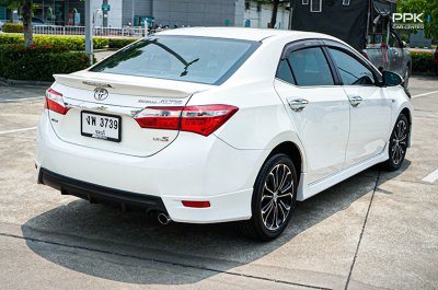 2014 Toyota Corolla Altis 1.8 Esport Sedan