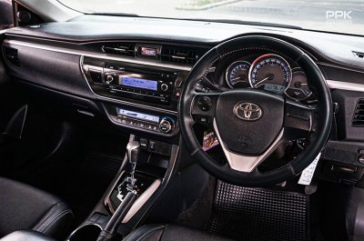 2014 Toyota Corolla Altis 1.8 Esport Sedan