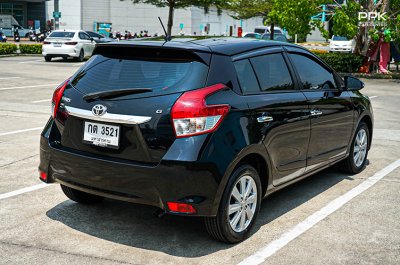 2017 Toyota YARIS 1.2 G Hatchback