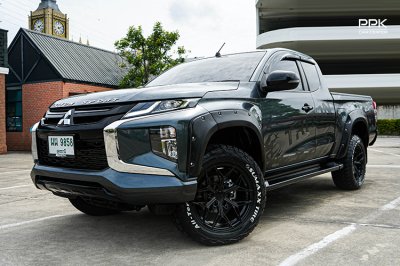 2022 Mitsubishi TRITON 2.4 Mega Cab  GLS Plus Pickup
