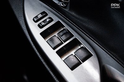 2017 Toyota YARIS 1.2 G Hatchback