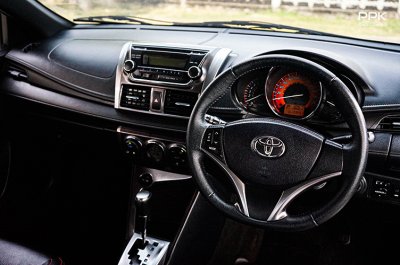 2017 Toyota YARIS 1.2 G Hatchback