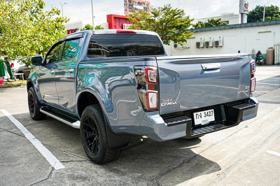 2023 Isuzu D-Max 1.9 Cab-4 Hi-Lander ZP