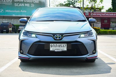 2020 Toyota Corolla Altis 1.8  Hybrid Entry Sedan
