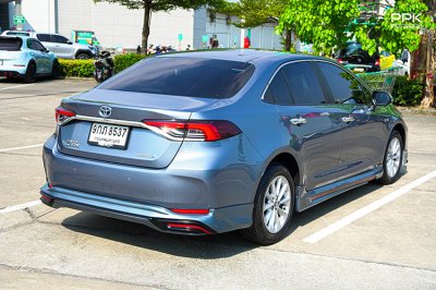 2020 Toyota Corolla Altis 1.8  Hybrid Entry Sedan