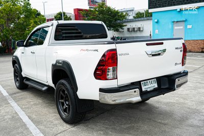 2018 Toyota HILUX REVO 2.4 Smart Cab E Plus Prerunner Pickup