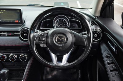 2016 Mazda 2 1.3 High Sedan