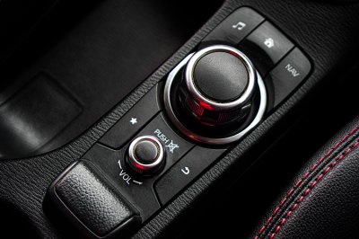 2016 Mazda 2 1.3 High Sedan