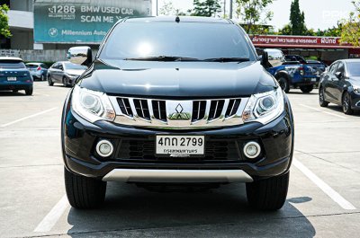 2015 Mitsubishi TRITON 2.4 Double Cab GLS Plus Navi Pickup