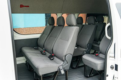 2019 TOYOTA COMMUTER 3.0 D4D