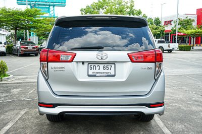 2017 Toyota Innova 2.8 Crysta V Wagon