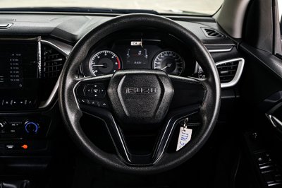 2022 Isuzu D-Max 1.9 L DA Cab-4