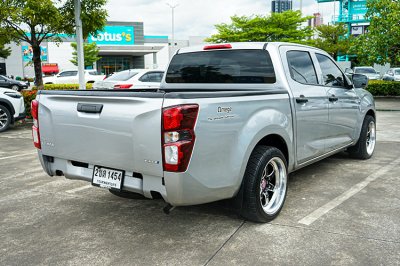 2022 Isuzu D-Max 1.9 S Cab-4